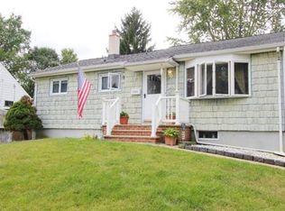 65 Mimi Rd, Old Bridge, NJ 08857