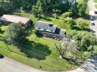 528 Fairway Dr SW, Jacksonville, AL 36265
