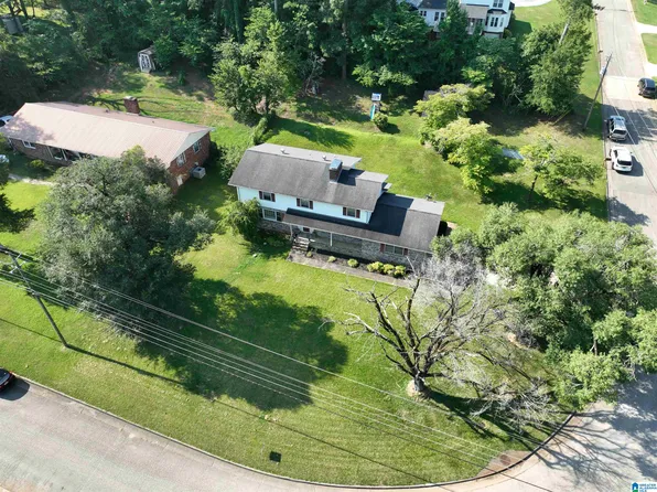 528 Fairway Dr SW, Jacksonville, AL 36265