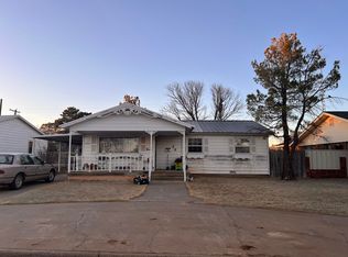 25 Crockett Dr, Tulia, TX 79088