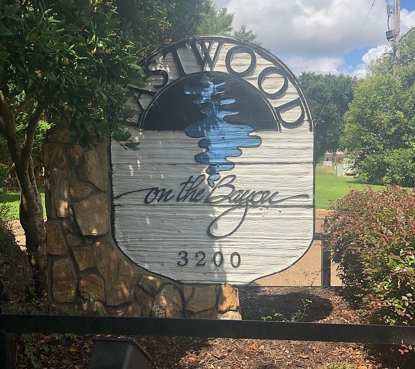 1st image of 3352 Eastwood Dr