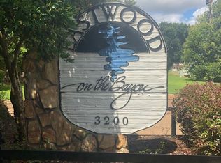 3352 Eastwood Dr, Shreveport, LA 71105