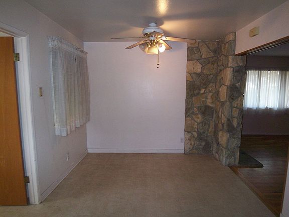 5th image of 4040 N College Ave