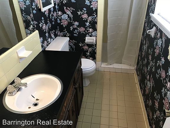5th image of 4008 Saint John Ln