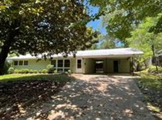 74 S Meadowcliff Dr, Little Rock, AR 72209