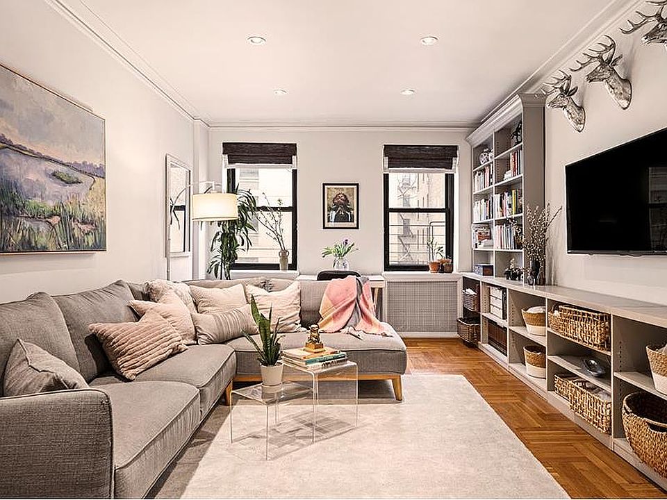 1st image of 210 W 103rd St APT 3C