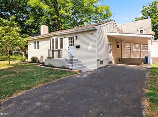 604 Tennis Ave, Glenside, PA 19038