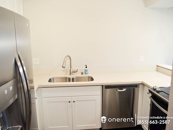 3rd image of 12700 NE 116th St #12-A