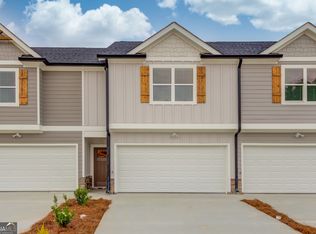 6385 Pine Station Dr, Lula, GA 30554