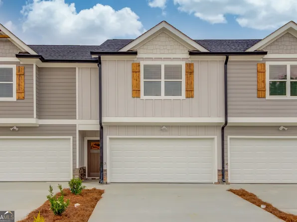 6385 Pine Station Dr, Lula, GA 30554