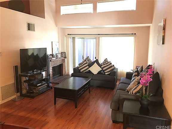 3rd image of 20235 Keswick St Unit 313