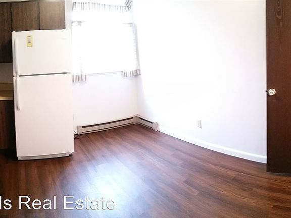 5th image of 701 Spencer St APT 3