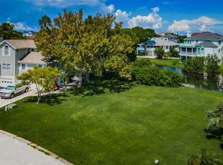 Sandpiper Pointe Ct, Tarpon Springs, FL 34689