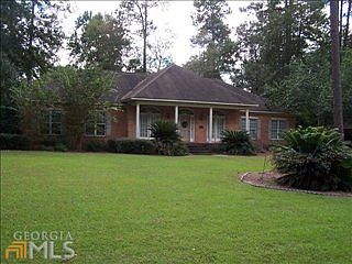 2nd image of 502 Crestview Dr