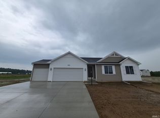 29336 Doe Dr, Elkhart, IN 46514