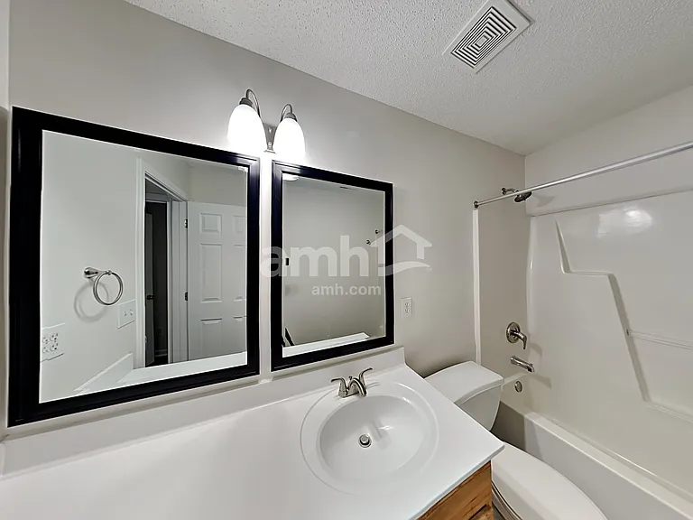 10220 Seedling Ln — Photo 16