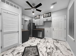 1642 N Marshfield Ave #1R, Chicago, IL 60622