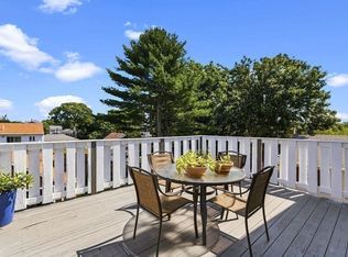 74 California St, Fall River, MA 02723