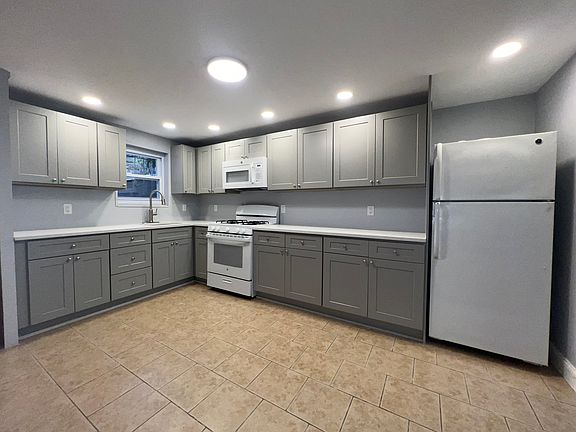 3rd image of 348 5th St #1