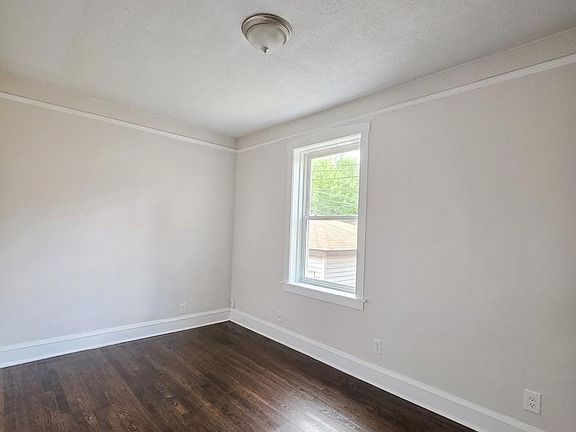 5th image of 3636 W Iowa St #1R