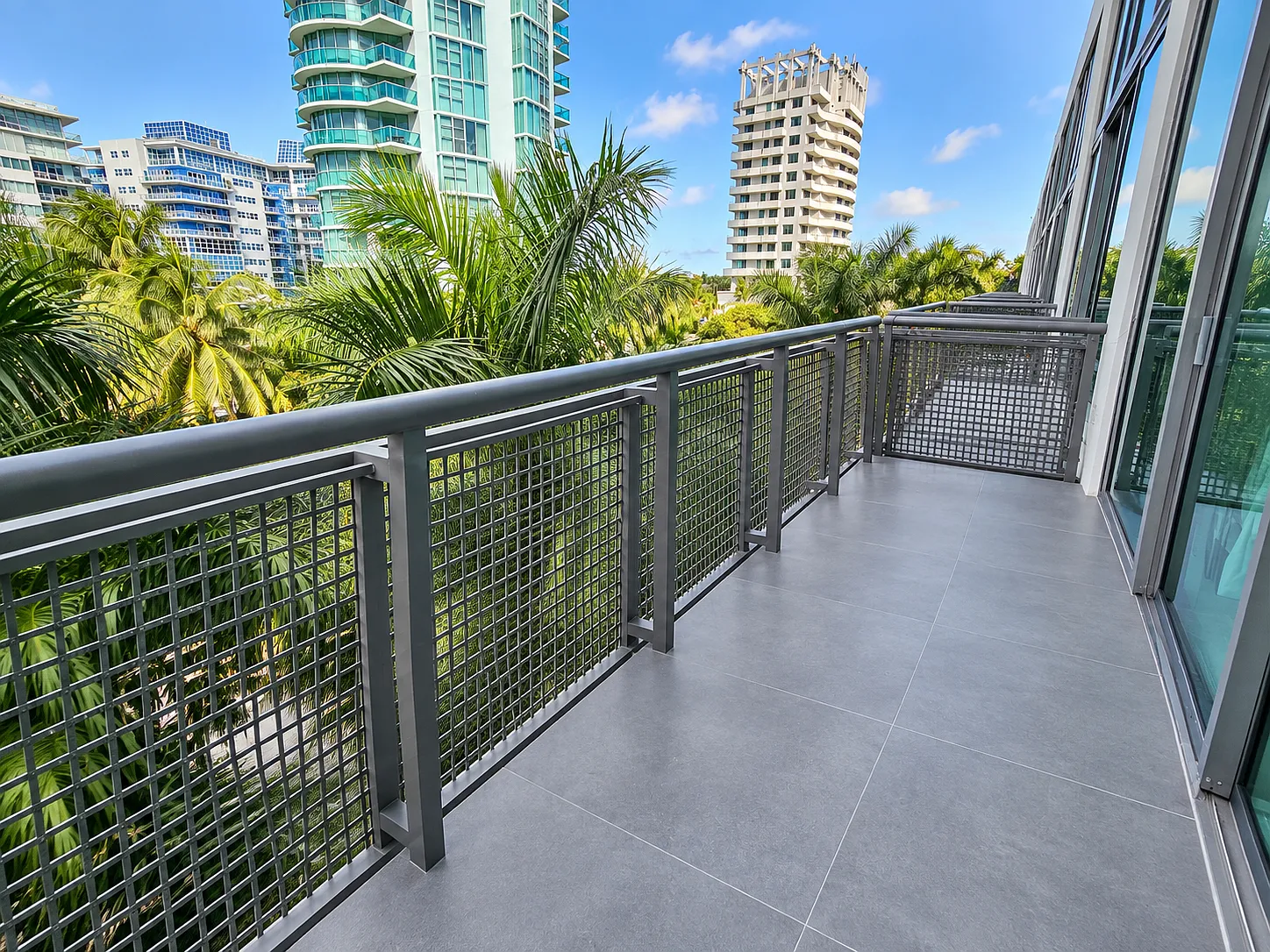1 bed, 1011 sqft, $3,500 — Photo 3