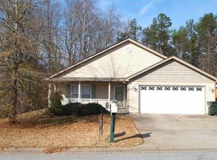 153 Maximus Dr, Greer, SC 29651