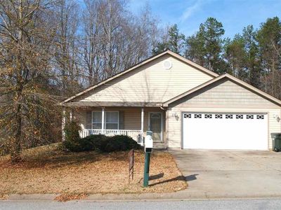 153 Maximus Dr, Greer, SC, 29651