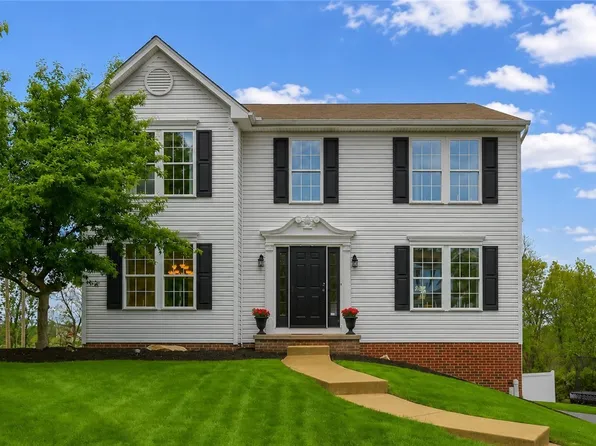 1871 Pioneer Dr, Sewickley, PA 15143