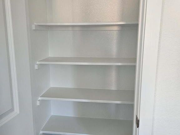 4th image of 21385 Carosella Dr
