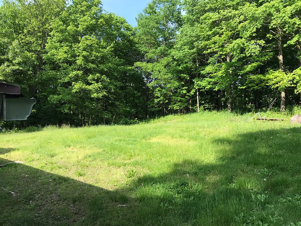 2nd image of 474 Pine Hill Rd