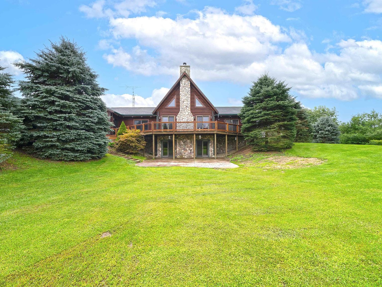 12935 Metcalf Rd, Emmett, MI 48022 MLS 50120689 Zillow