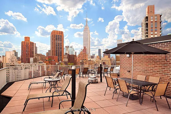 Sold by Town Residential | media 21