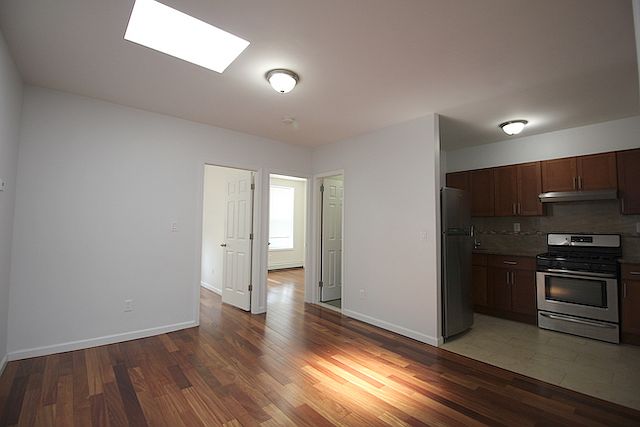 1st image of 409 Cornelia St #2R