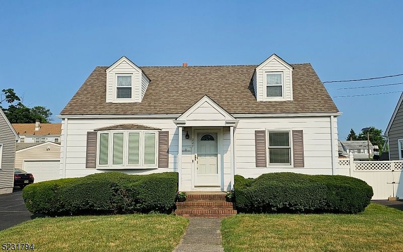 227 N 8Th Ave, Manville, NJ 08835 MLS 3853804 Zillow