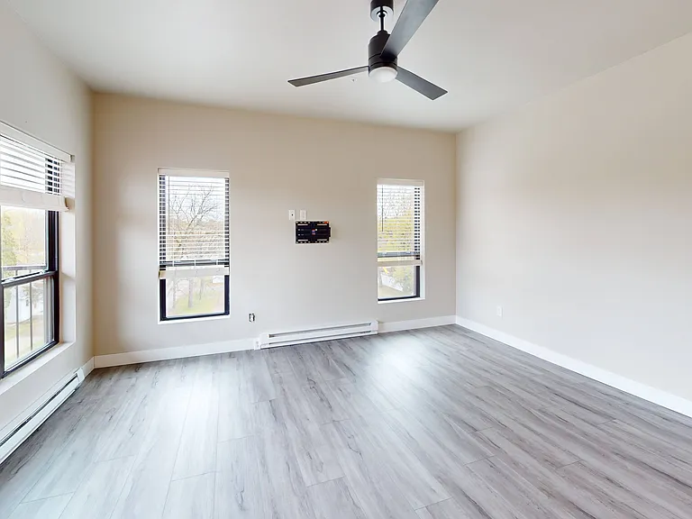 Archway Apartments | 2 Bedroom Corner XL | 2 Bath
