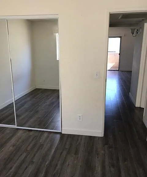 17447 Vanowen St #5 — Photo 16