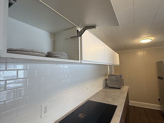 3rd image of 95 E Main St #B