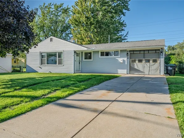 160 Newell Ave, Tonawanda, NY 14150