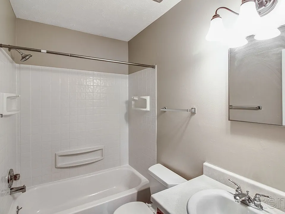 Southdale Square Apartments