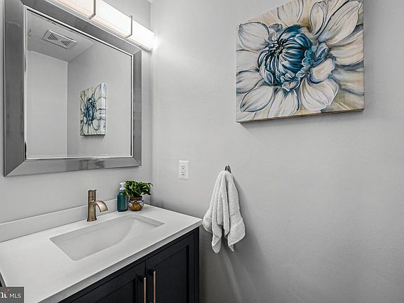 5th image of 5213 Columbia Road 6 #59