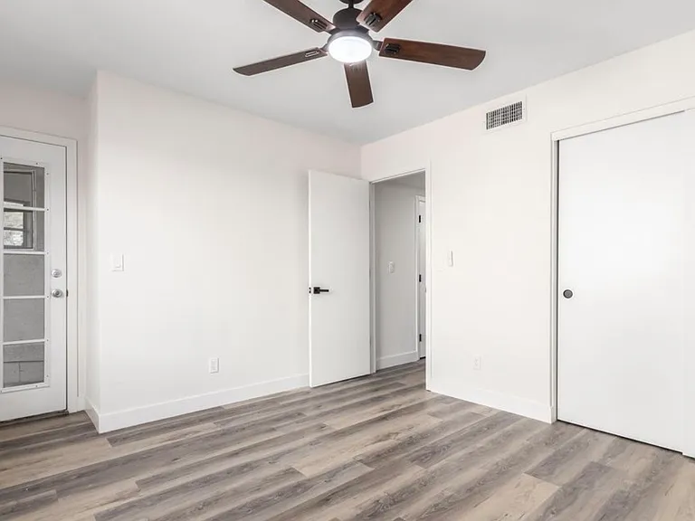 4172 E Wayland Rd — Photo 23