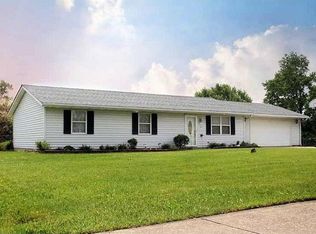 1038 Merle Ct, Hamilton, OH