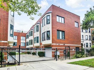 4240 N Kenmore Ave #3N, Chicago, IL 60613