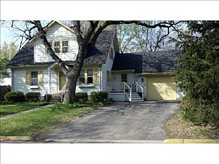 1st image of 264 Evelyn Ave