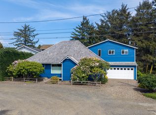 1127 S Pine St, Newport, OR 97365