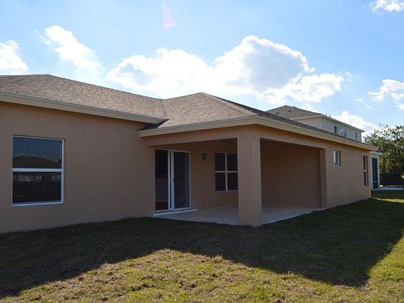 5th image of 513 SW Millard Dr