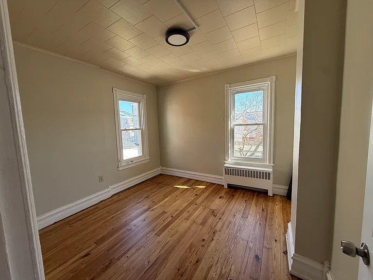 392 W Greenleaf St — Photo 10