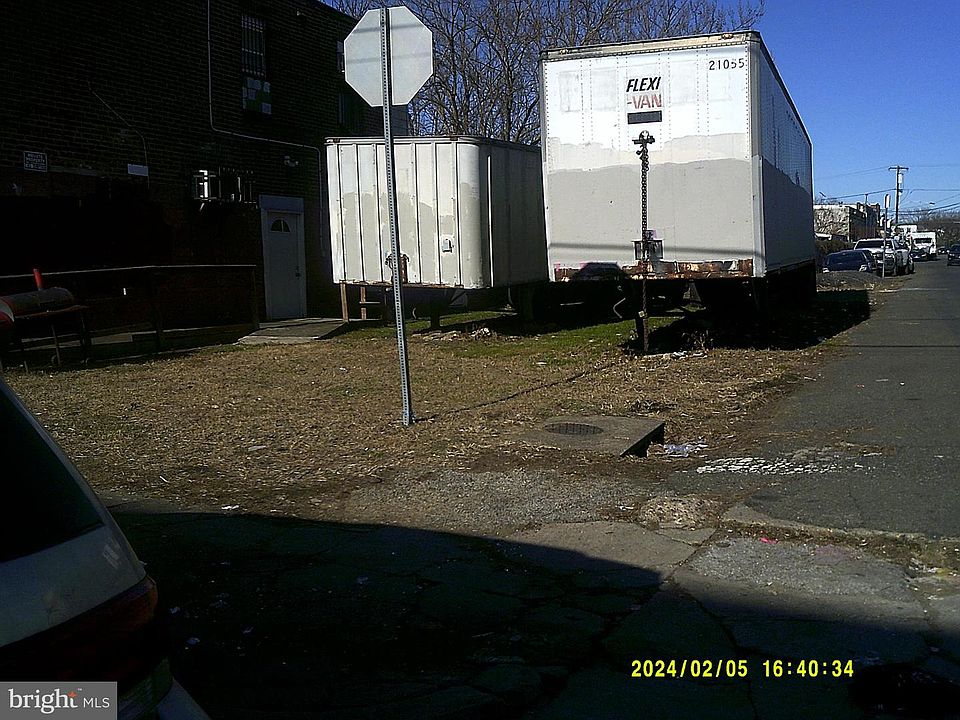 1st image of 1859 Harrison St