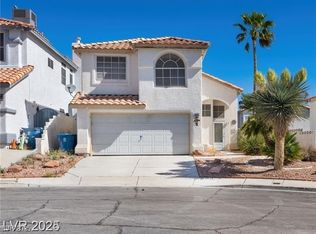 8332 Pendragon Cir, Las Vegas, NV 89145