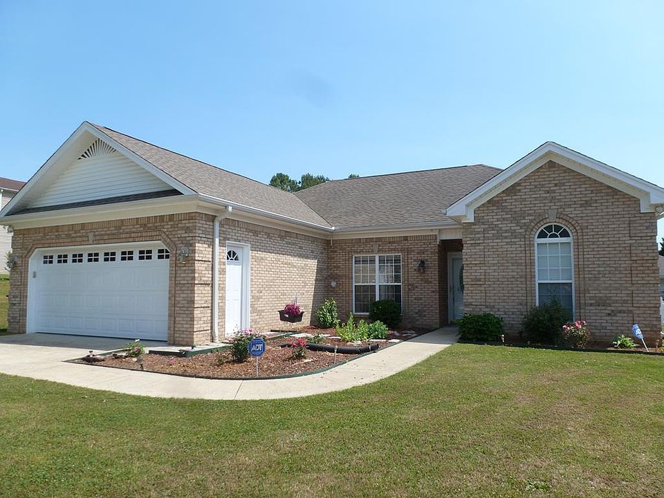 1st image of 221 Heathrow Dr